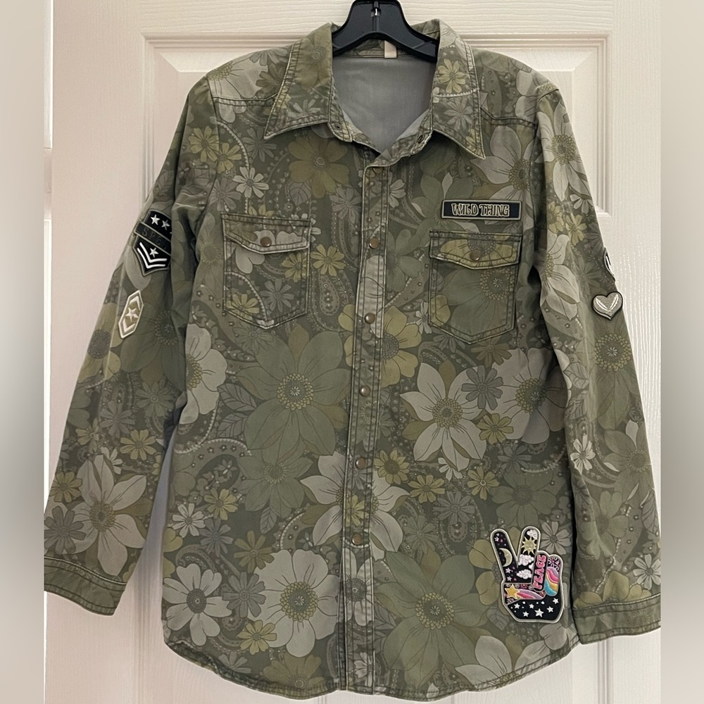 Spell and the Gypsy Collective Eden Camo Jacket Size Small.